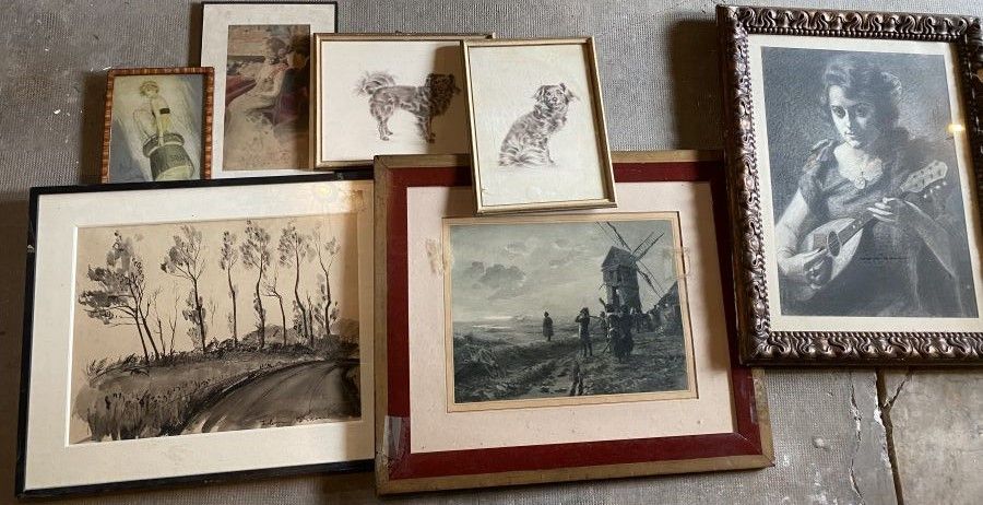 Null SET OF modern engravings and framed pieces.