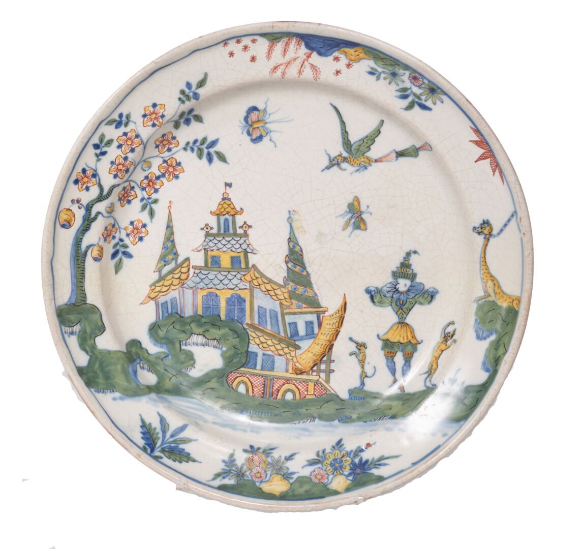 Null Marseille
Earthenware plate with polychrome decoration in full of a pagoda,&hellip;