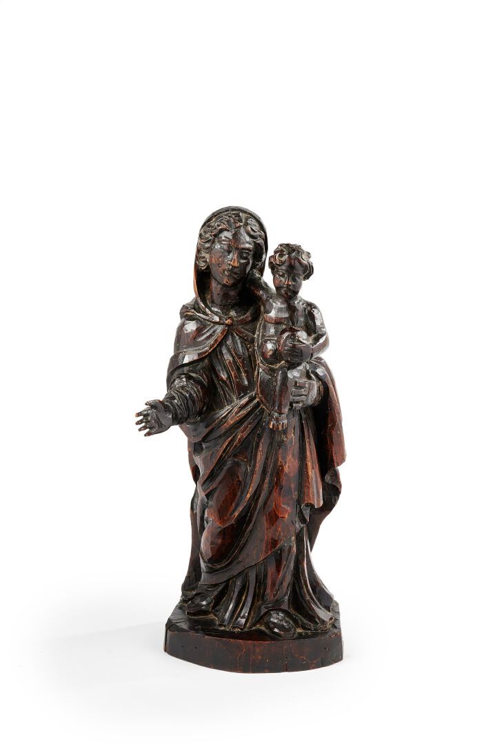 Null École du XIXe siècle 

Vierge à l'enfant

Épreuve en bois sculpté.

Haut. 3&hellip;