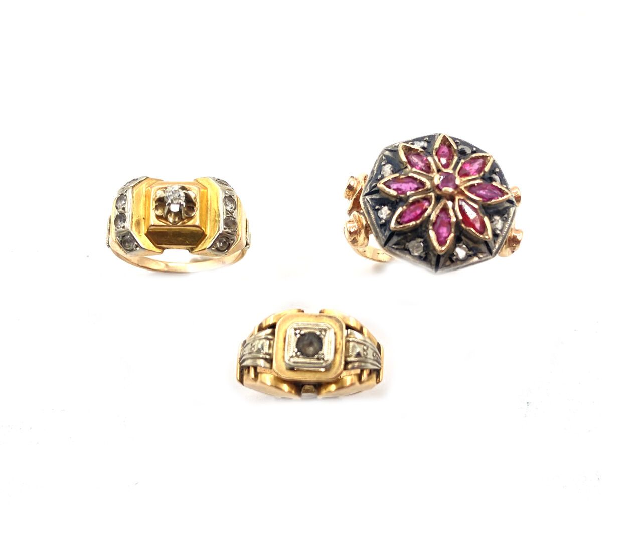 Null LOT including two rings in yellow gold 750 thousandth (gross weight: 6,2 g)&hellip;
