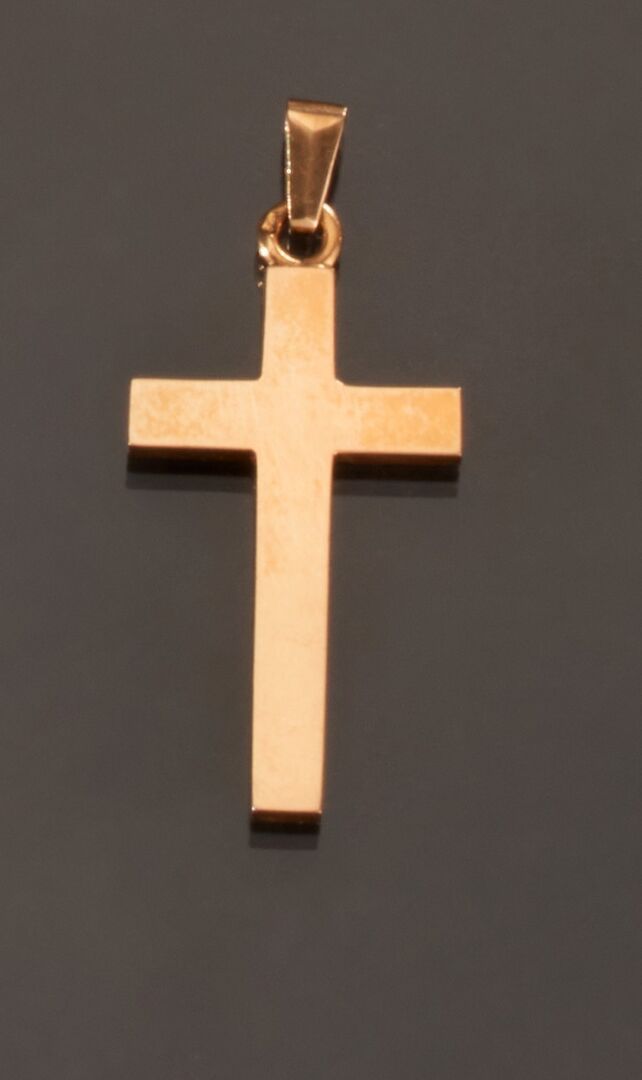 Null Yellow gold cross pendant.
Signed BECKER on the hanger.
Total height : 3,5 &hellip;