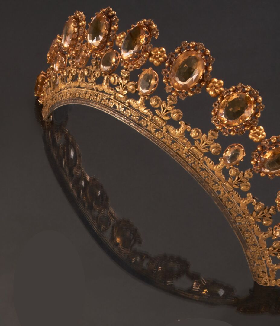 Null Part of diadem in vermeil 925 thousandths and gold 750 thousandths with dec&hellip;
