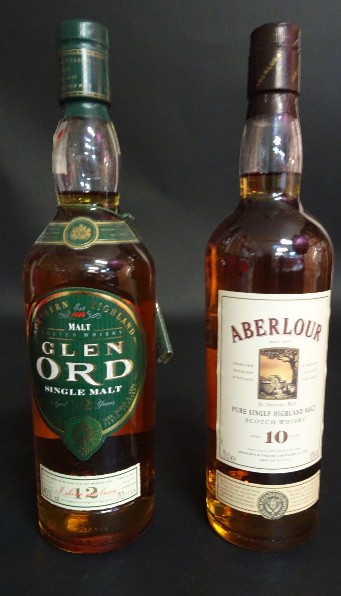 Null Glen Ord Whisky 12 Jahre

+ Aberlour Whisky 10 Jahre

2 Flaschen