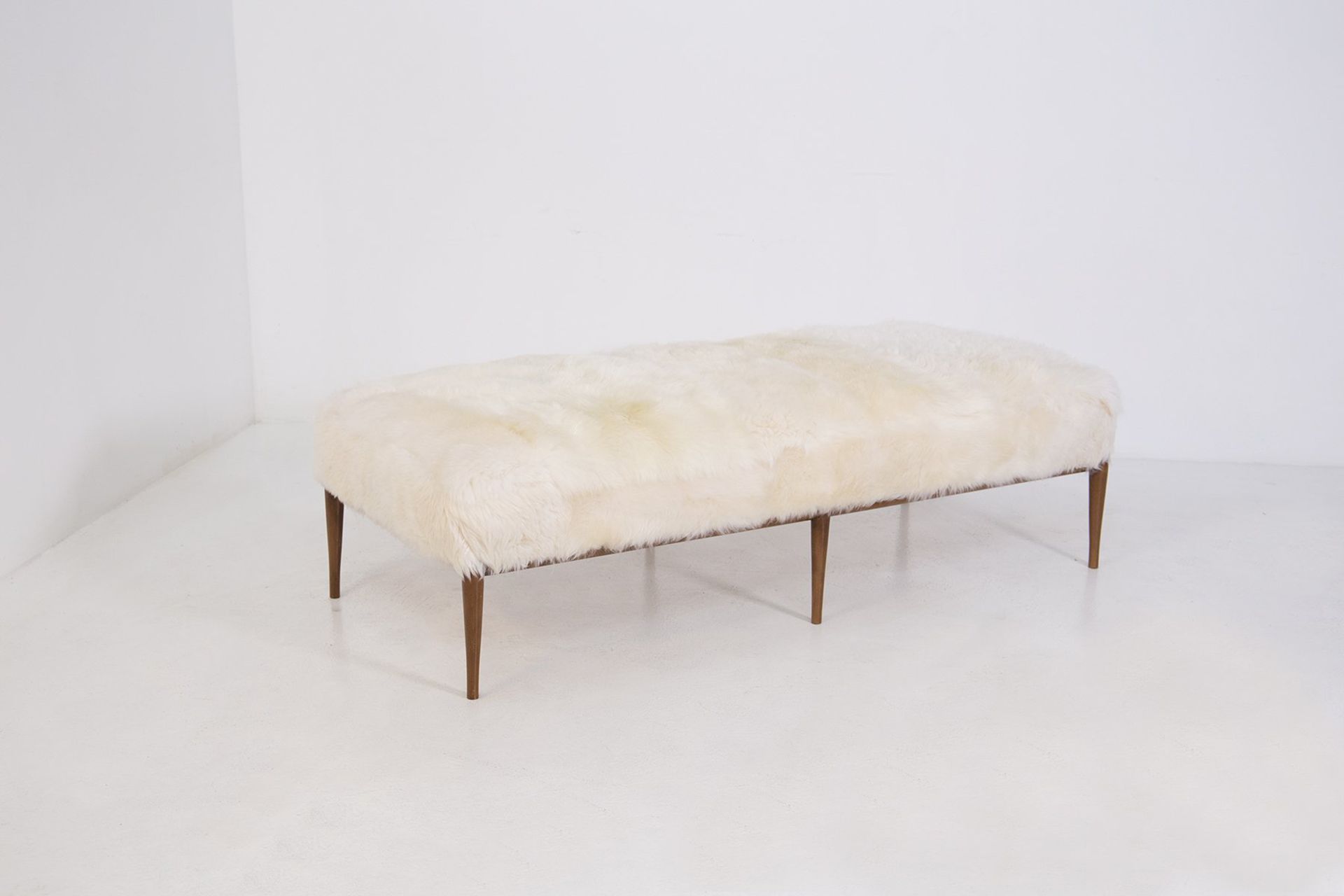 T. H. ROBJOHNS GIBBINS Wooden daybed in goat hair TERENCE HAROLD ROBJOHNS GIBBIN&hellip;