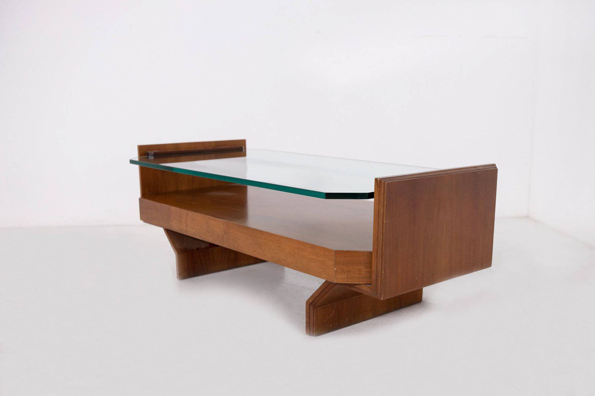 VITTORIO GREGOTTI (Attr). Wooden and glass table VITTORIO GREGOTTI (Attr.) (Nova&hellip;