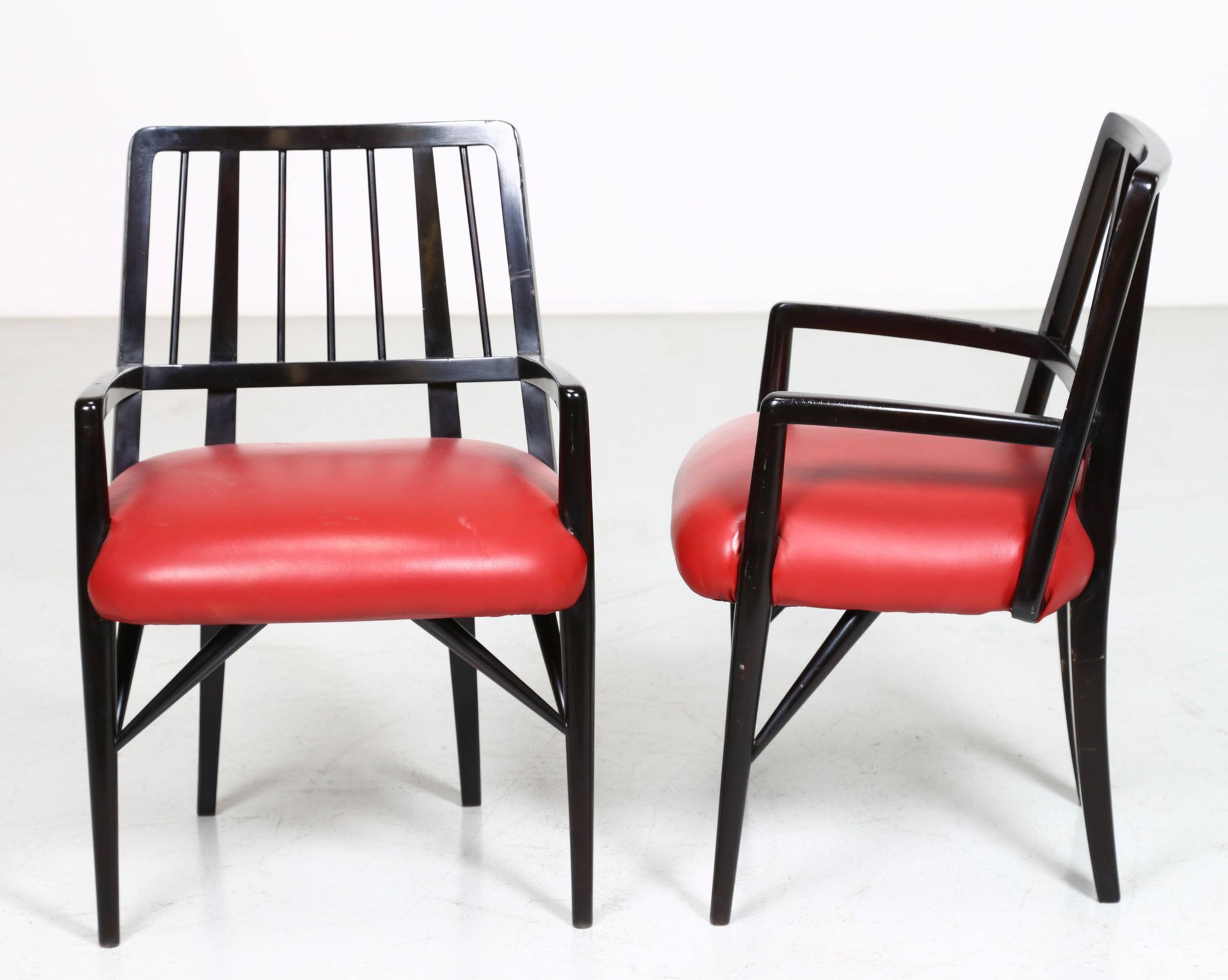 PAUL LASZLO. Two Italian chairs in lacquered wood PAUL LASZLO (Debrecen, 1900 - &hellip;