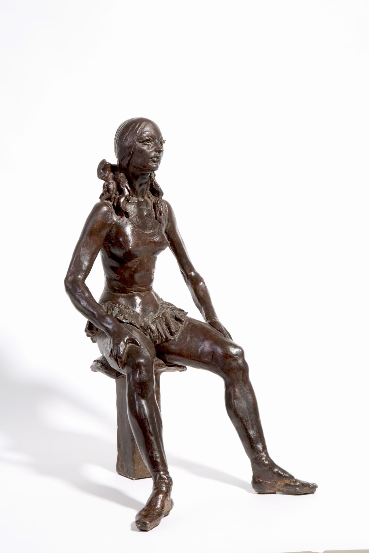 FRANCESCO MESSINA. Sculpture Sculpture en bronze représentant une "danseuse assi&hellip;