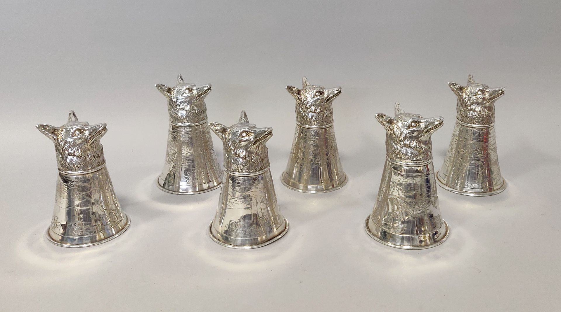 Null Suite of six silver HUNTING GOBELETS in the shape of a wolf's head in the r&hellip;