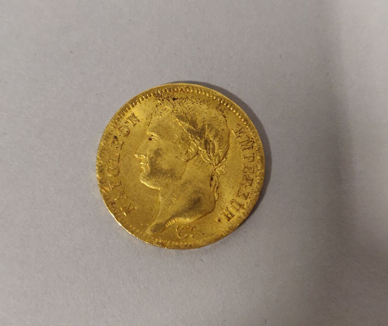 Null FRANCE. Pièce en or jaune de 40 Francs. 1811. Poids : 12,92 gr.