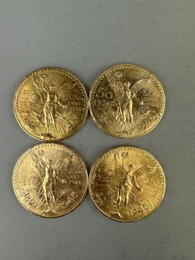 Null MEXIQUE. 4 pièces de 50 pesos : 4 x 1945. Poids total : 166 gr.