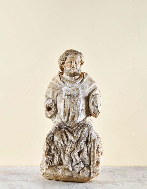 Null 圣安托万在石灰石上的圆雕。坐在火上，左手拿着陶，光着头，穿着僧侣的罩袍，周围的火焰是安东派治疗烧伤病的暗喻。
Vers 1400
高度：60厘米 - &hellip;