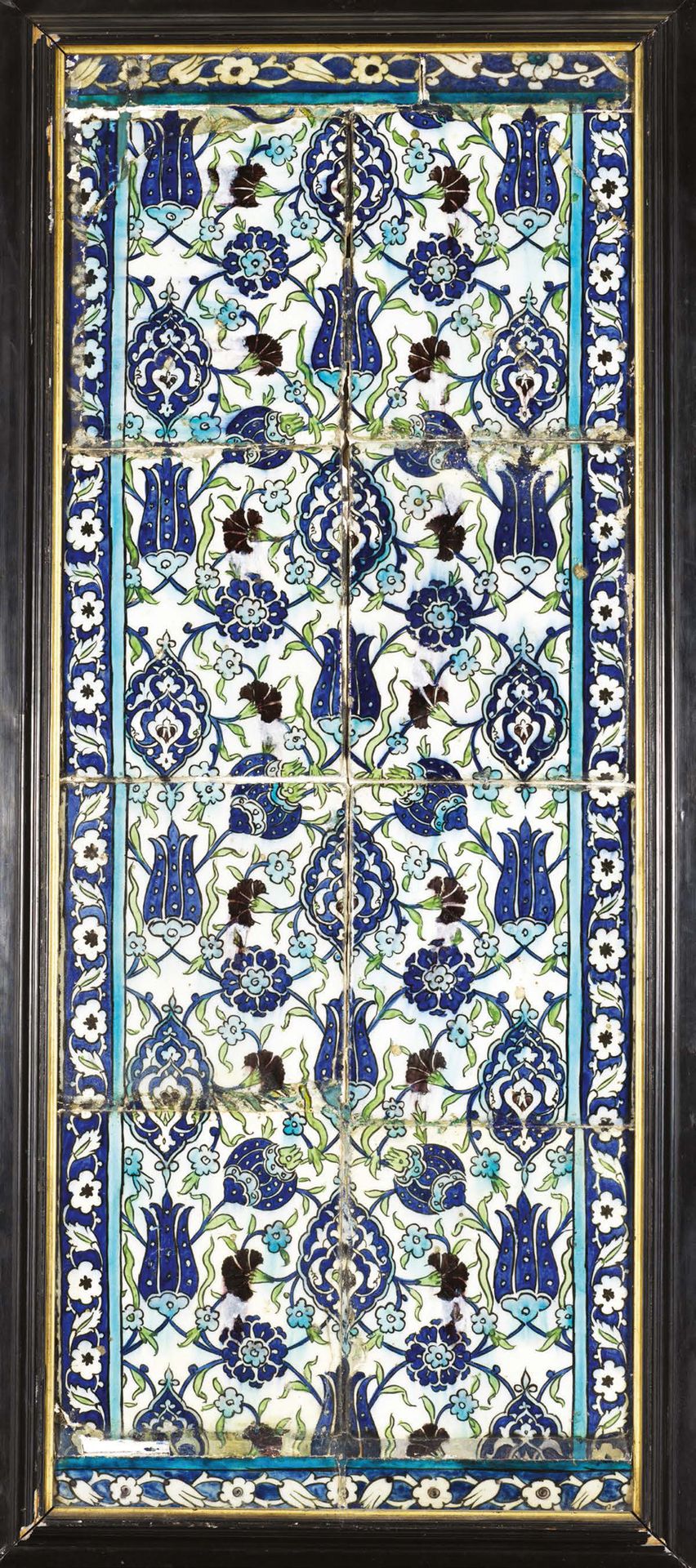 Null PANEL OF DAMASK TILES. Siliceous paste painted in polychrome under a transp&hellip;