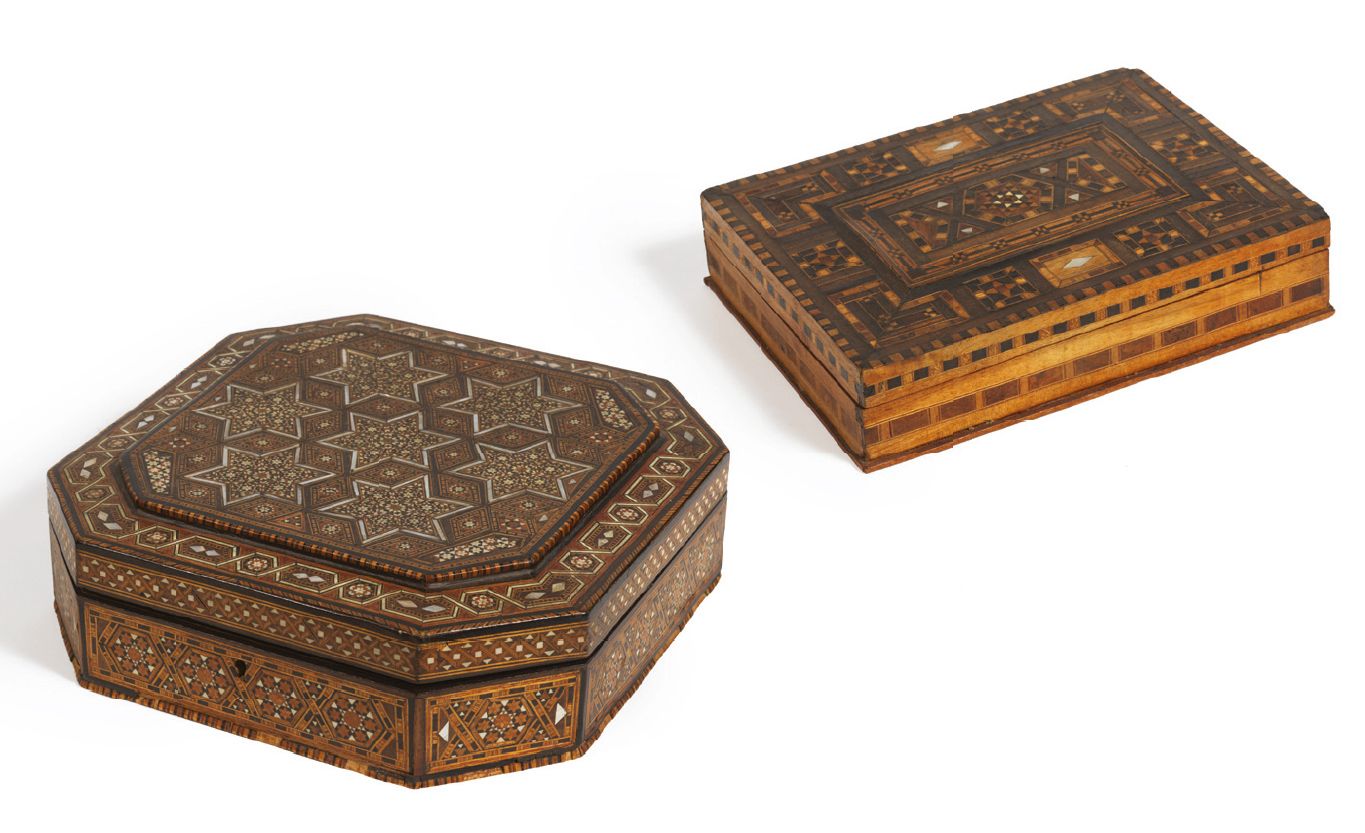 Null TWO LEVANTINE BOXES. Marquetry of various wood species, stained wood, mothe&hellip;