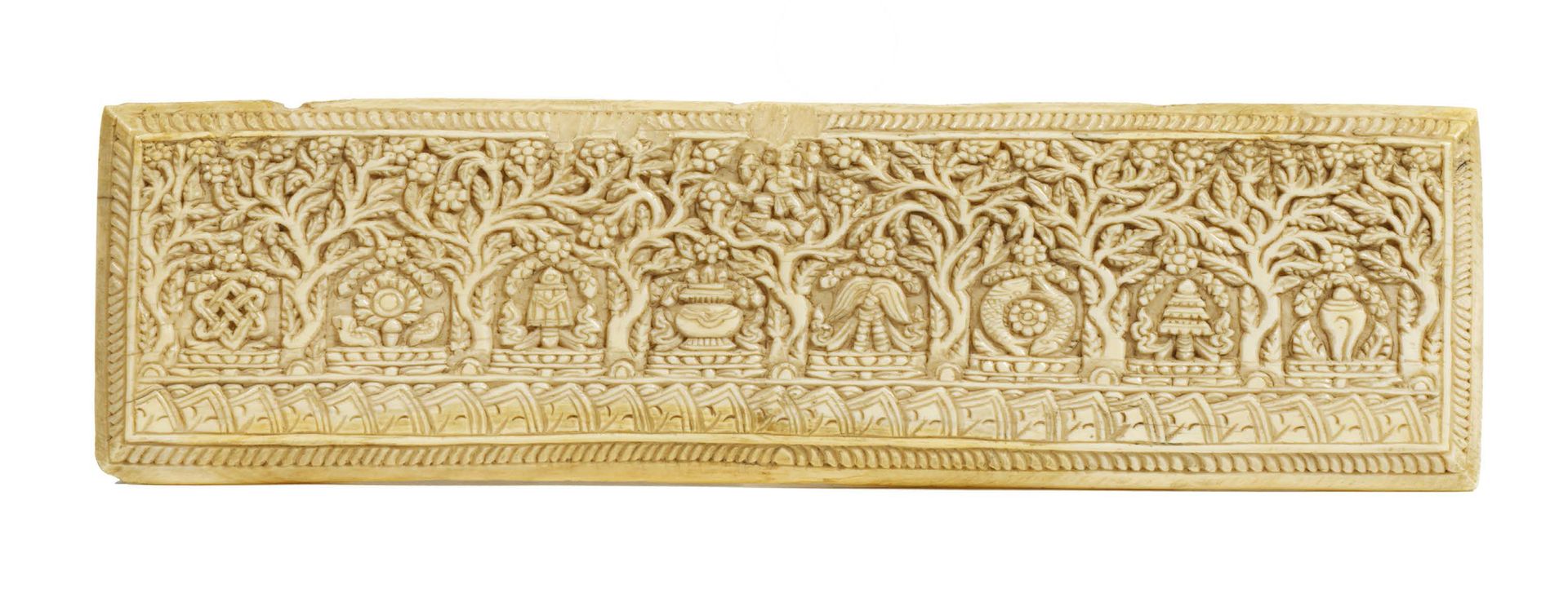 Null Ivory rainbow cover. Decorated with the eight auspicious Buddhist signs Ash&hellip;