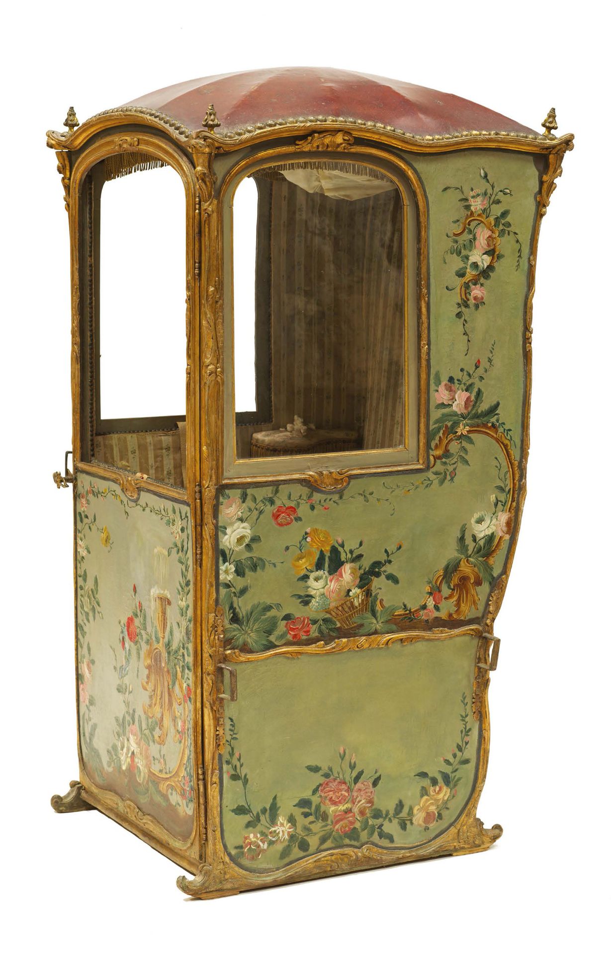 Null Chaise à porteur en bois sculpté et doré ornée de toiles peintes polychrome&hellip;