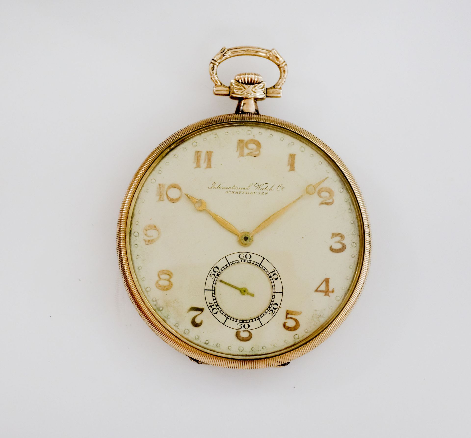 IWC Vers 1930 
No. 891450
14k (585) yellow gold pocket watch, painted gold dial,&hellip;