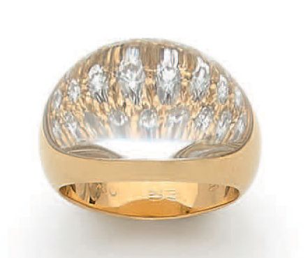 CARTIER Myst" ring in 18K (750) yellow gold set with a pavement of diamonds unde&hellip;