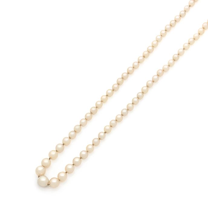 Null Necklace composed of a fall of cultured pearls from 3.4 to 6.8 mm, decorate&hellip;