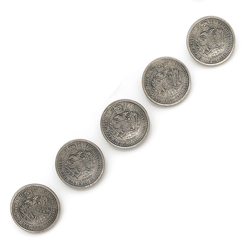 AUTRICHE-HONGRIE 一套5枚银质西装纽扣（800枚），由勋章制成，正面是玛丽-安托瓦内特的母亲奥地利皇后玛丽-特蕾莎的右侧轮廓，背面是哈布斯堡家族&hellip;