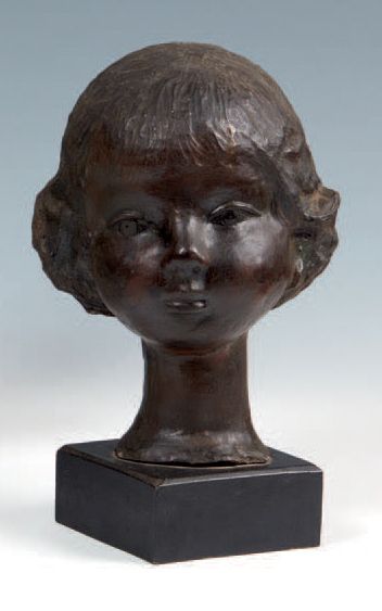 Carlo Conte (1898-1966) 
Tête d'une jeune fille
Terre cuite polychrome, signée
T&hellip;