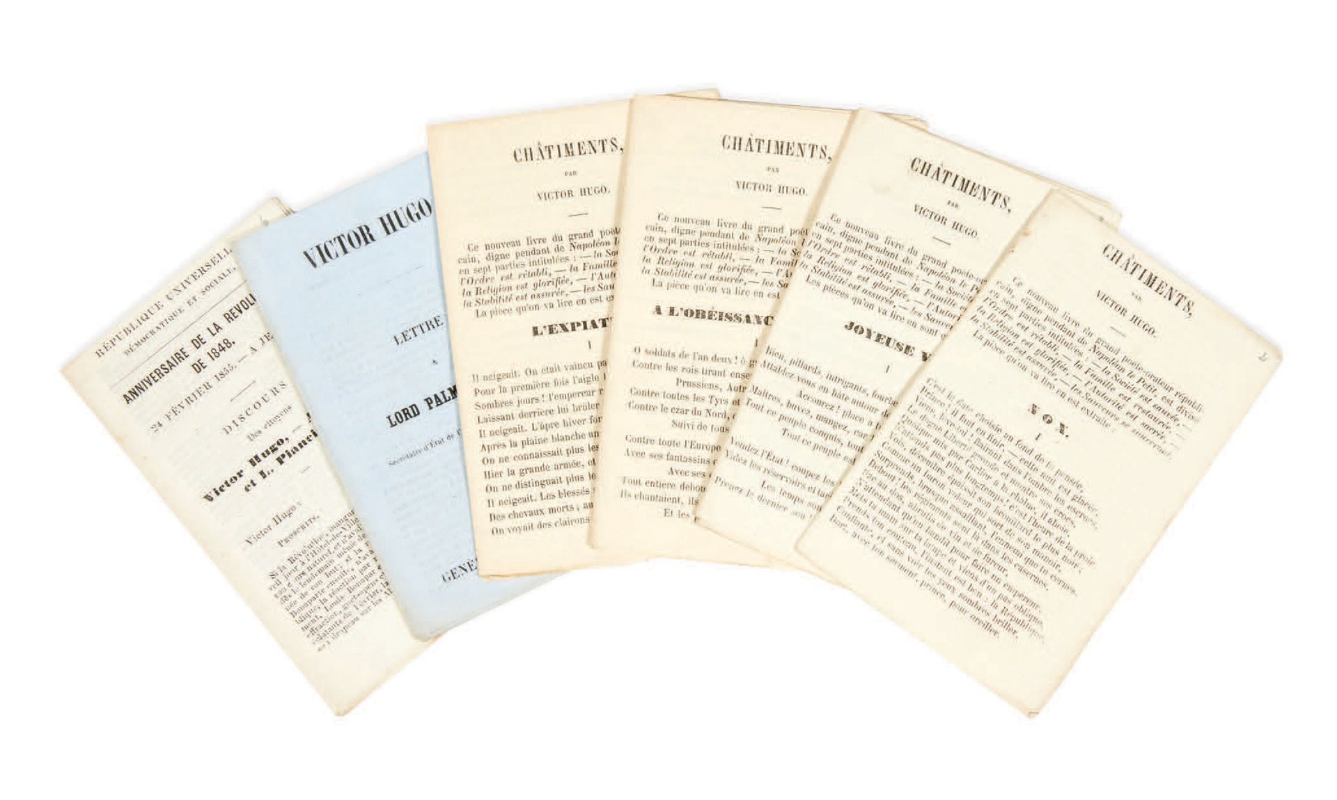 VICTOR HUGO. 流亡期间出版的六本秘密小册子。泽西岛，1852-1855年11月。
6本小册子，32开本，每本16页，现代酒红色半马可布套。
珍贵的小&hellip;