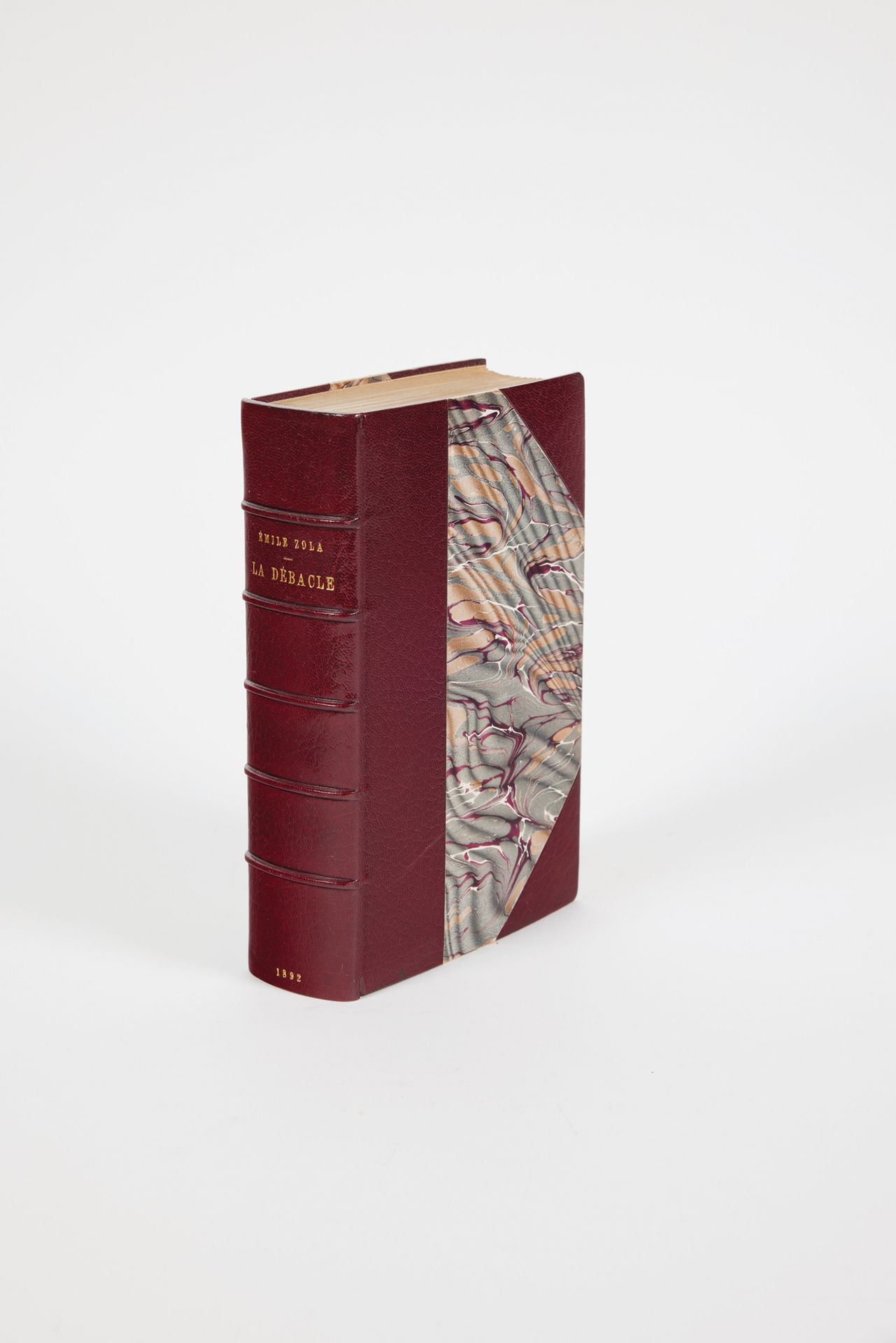 ZOLA, Emile. La Débacle.巴黎，Bibliothèque-Charpentier出版社，1892年；大8开本，半酒红色摩洛哥语，带角。

&hellip;
