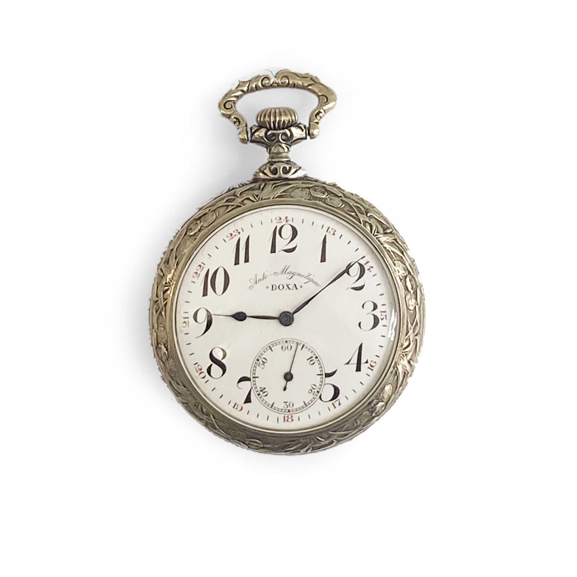 Null DOXA 大约1900年

银色金属调控型怀表，白色珐琅表盘，阿拉伯数字时标，6点钟方向的秒针，上链

时标，秒针位于6点钟位置，上链机芯（可正常工作&hellip;