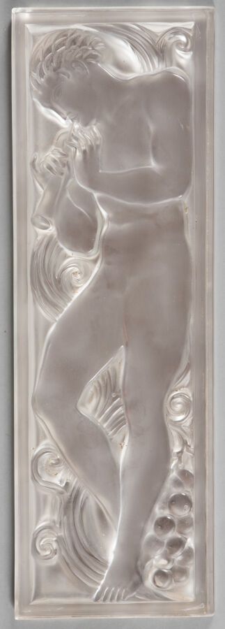 Null LALIQUE CRYSTAL

Pipe player" panel, model created in 1928. Proof in presse&hellip;