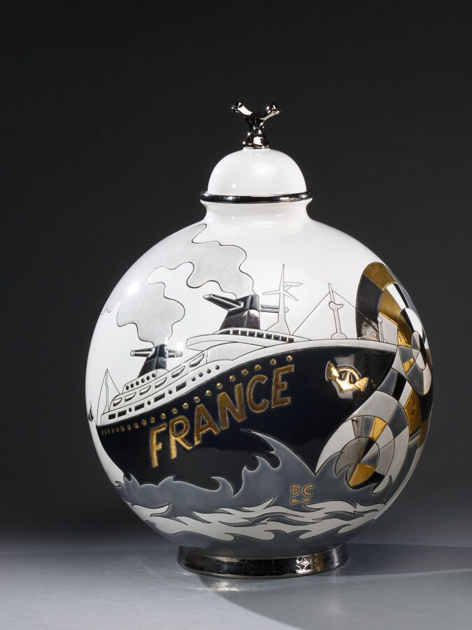 Null LONGWY & Danillo CURETTI (1953-1993)

" France ". Vase couvert à corps sphé&hellip;