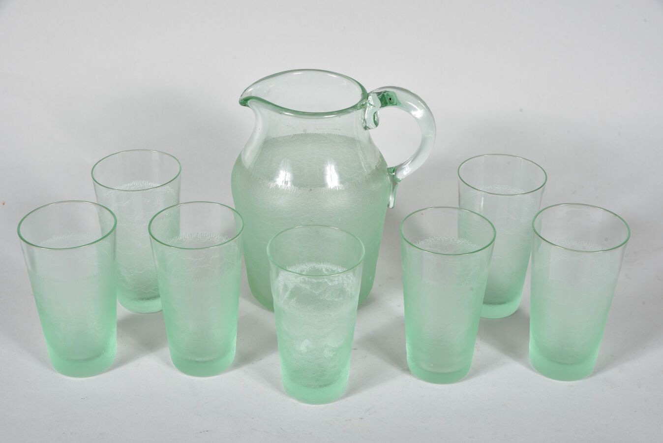 Null DAUM - NANCY 

Orangeade service consisting of a pitcher and seven glasses.&hellip;