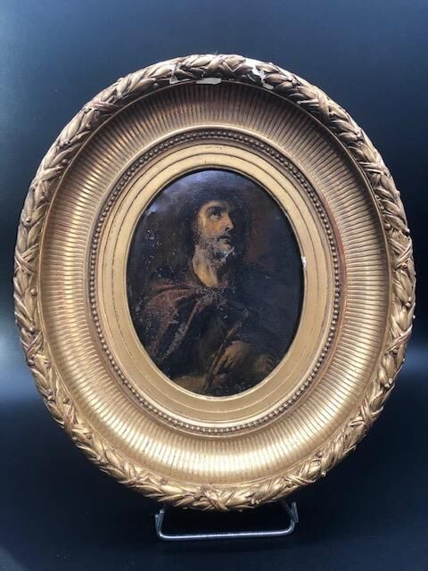 Null 法国学校。

基督用一根芦苇。

铜板上的油彩，有椭圆形视图。

18世纪。

呈现在一个美丽的框架中，有渠道和月桂花环。

绘画：27 x 21 c&hellip;