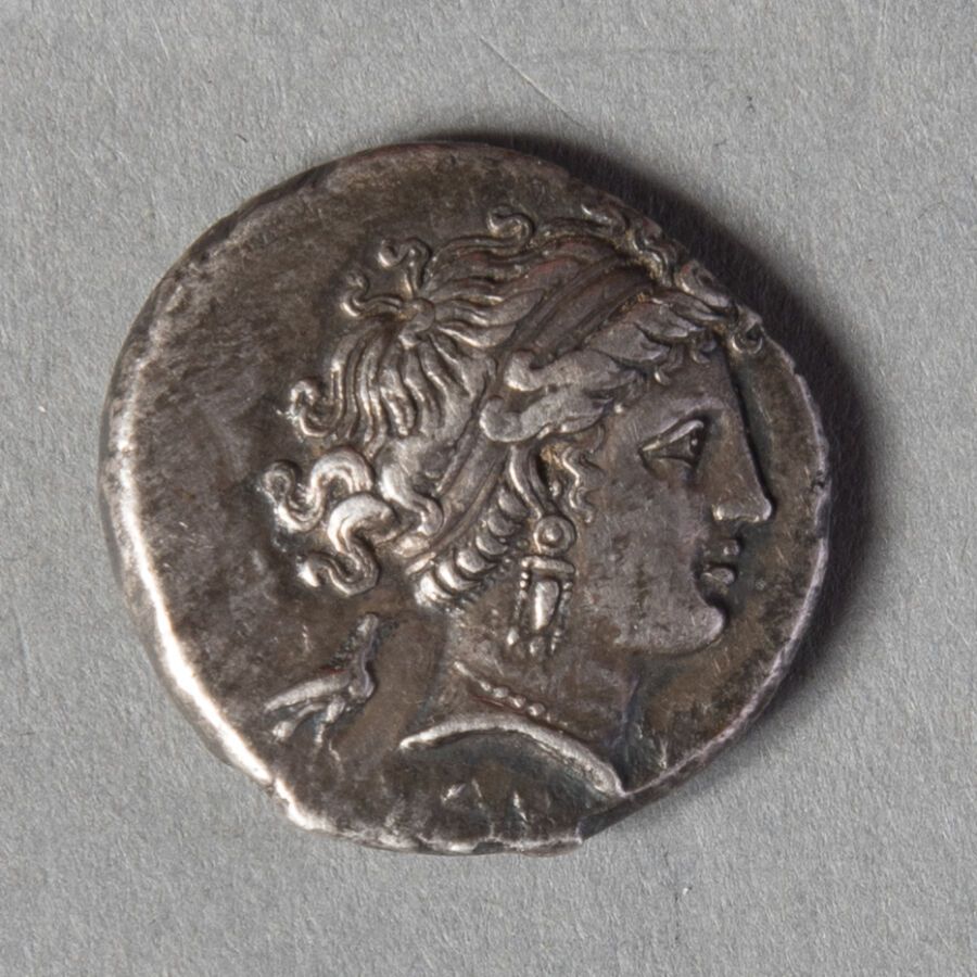 Null CAMPANIA 

NEAPOLIS : Silver DIDRACHME with the nymph PARTHENOPE (326-290 )&hellip;