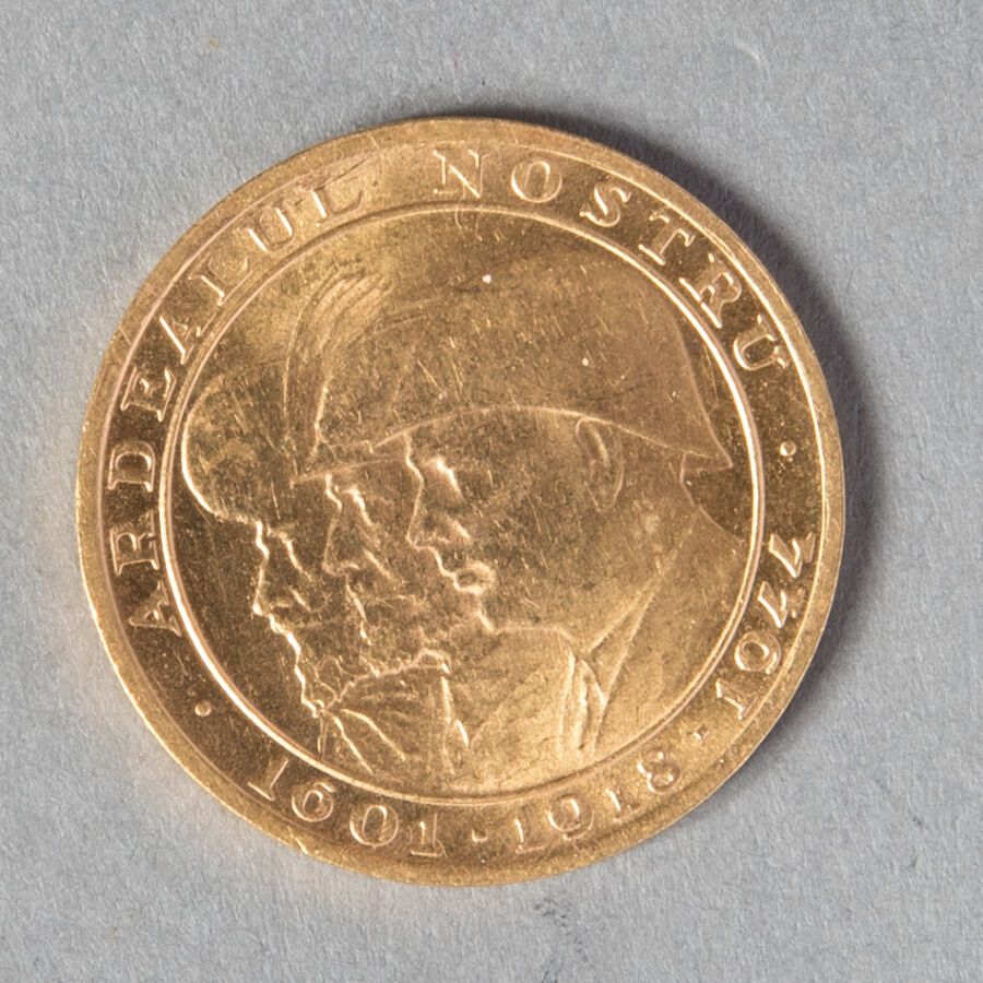 Null ROUMANIE 

LES 3 ROIS (médaille monétiforme) 1944 

6 gr 55 

KM M 6 

SUP+