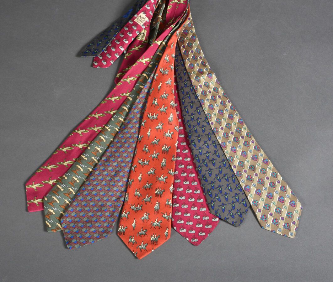 Null HERMES Paris. Set of seven silk ties printed with hot air balloons, kayaks,&hellip;