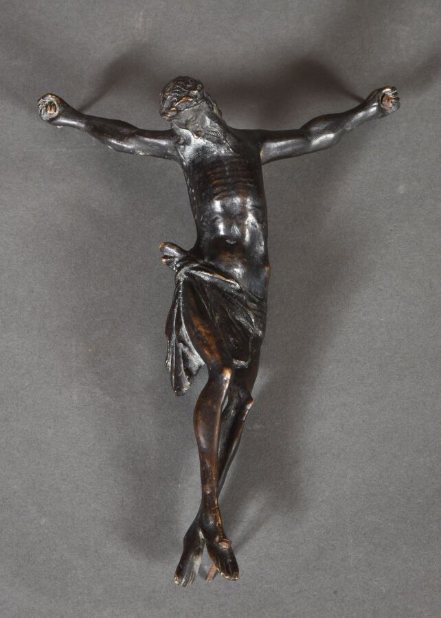 Null Christ en bronze patiné, dans le style du XVIème siècle 

XIXème siècle.

H&hellip;