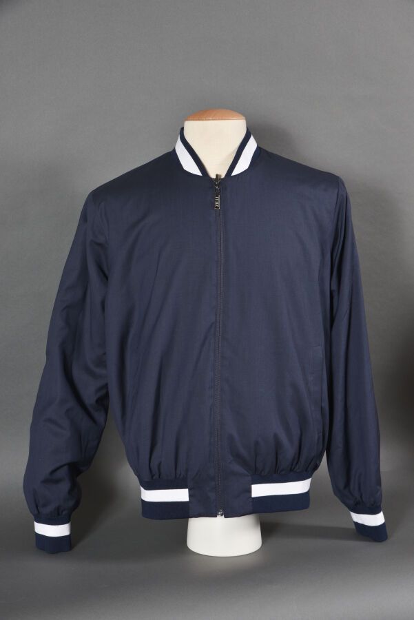 ZILLI. Men's reversible jacket in navy blue silk/cotton … | Drouot.com
