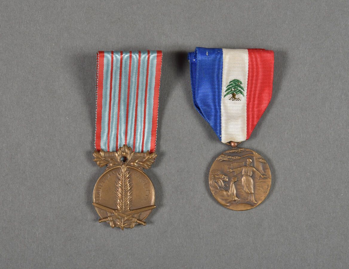 Null 法国。黎巴嫩。1926年纪念章和黎巴嫩功绩勋章（铜质），一套2枚。