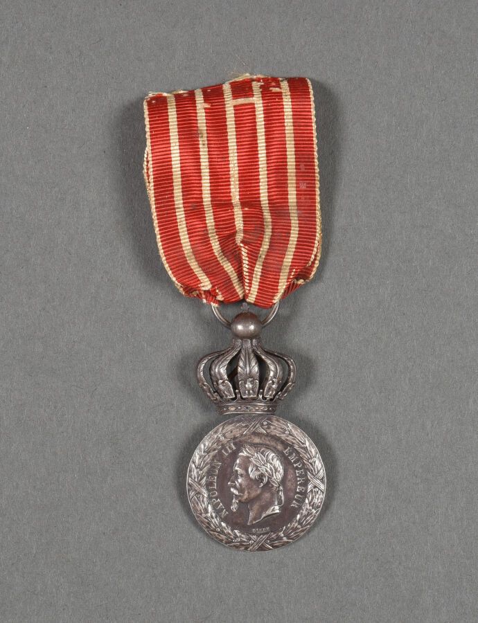 Null France. Médaille d'ITALIE 1859, du type à couronne, dit de l'Escadron des C&hellip;
