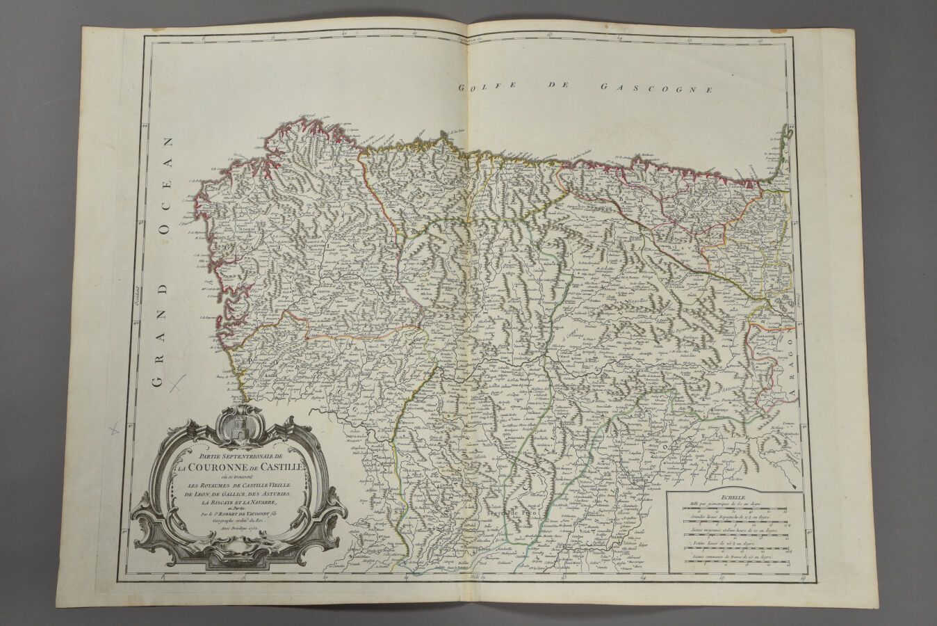 Null 罗伯特-德-沃贡迪
(法国，18世纪)
卡斯蒂利亚王室北部的地图（莱昂、加利西亚、阿斯图里亚斯、维兹卡亚、纳瓦拉）。1752.
双开本。