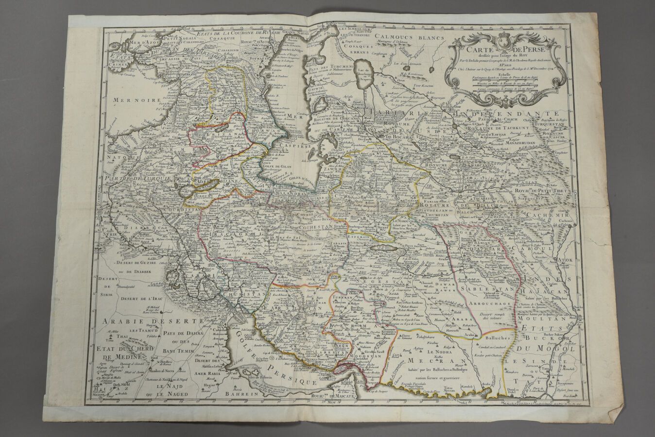 Null 纪尧姆-德利斯勒 
(法国，18世纪)
波斯地图。1724.
双开本。 
右边空白处有破损。