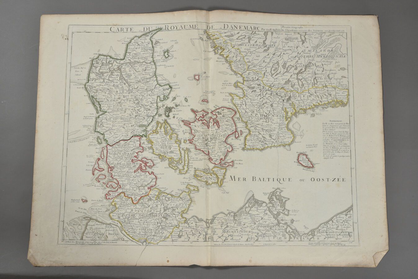 Null 纪尧姆-德利斯勒和他的继承人德佐赫
(法国，18世纪)
丹麦王国的地图。1780. 
双开本。 
左边部分有破损。
