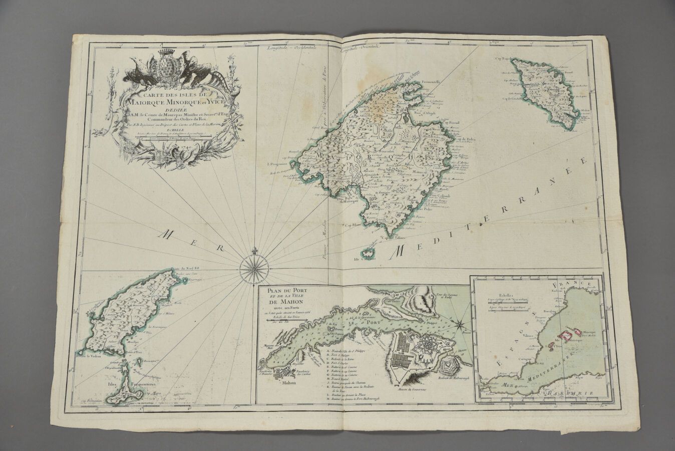 Null N.B.，工程师在地图和计划库。 
巴利阿里群岛（马约卡和米诺卡）地图。1740. 
双开本。 
有些缺陷（折叠的痕迹，灰尘等）。