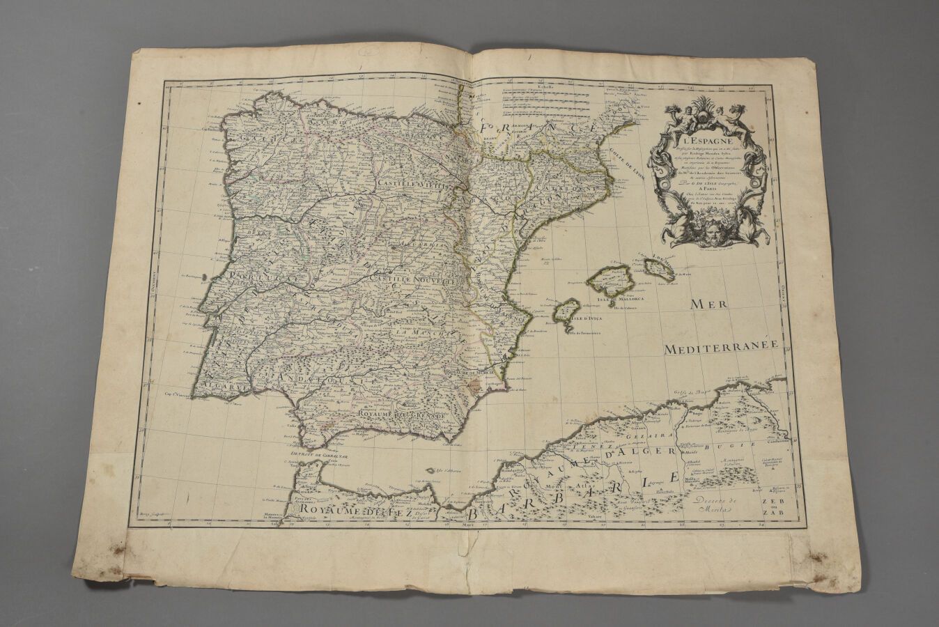 Null 纪尧姆-德利斯勒
(法国，18世纪)
西班牙地图。1720. 
双开本。
该地图已被安装。 
有些缺陷（加固带等）。