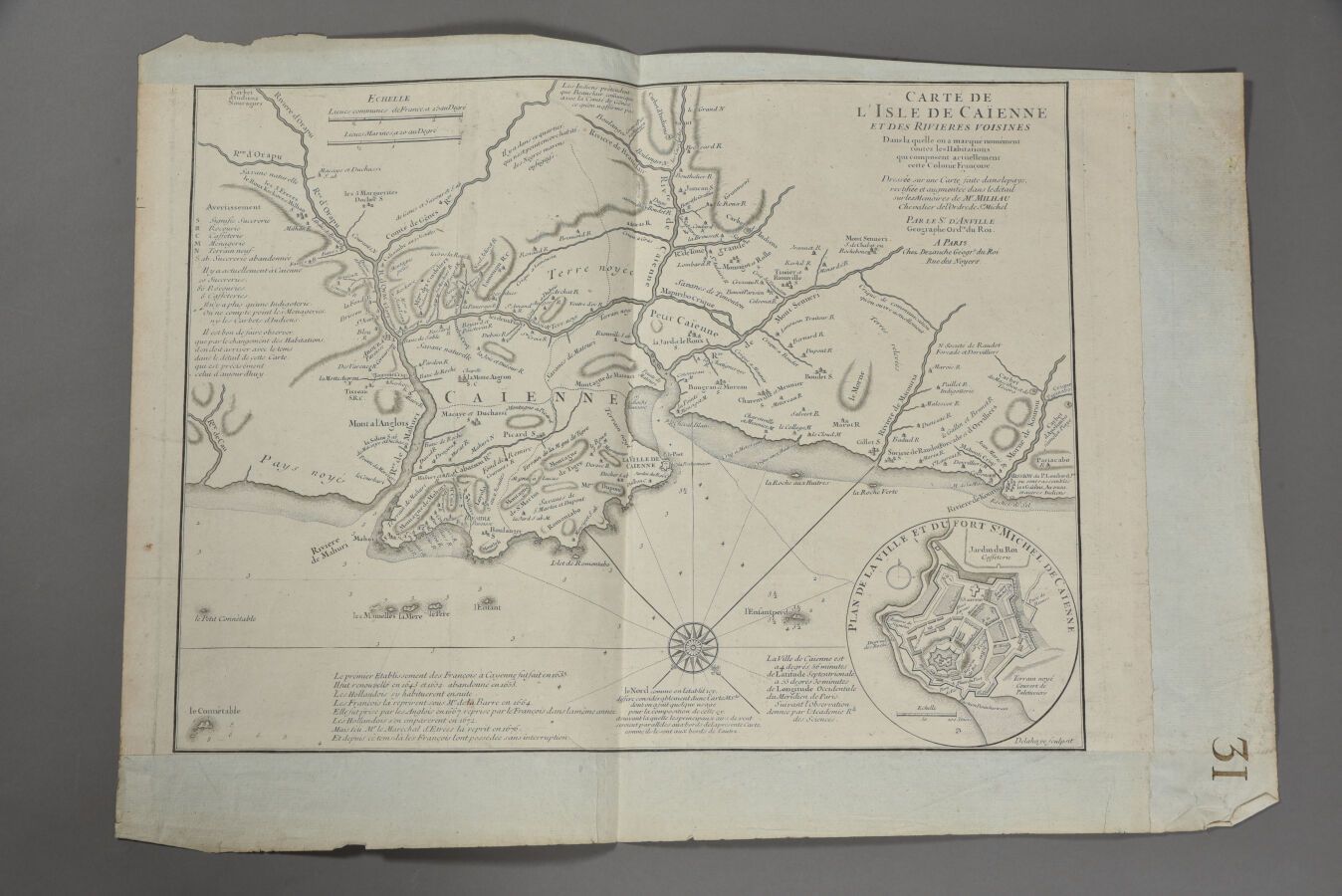 Null D'Anville & dezauche
(法国，18世纪)
卡宴岛的地图。 
18世纪中期。 
纸张：高32厘米-宽48厘米。 
下缘切口。