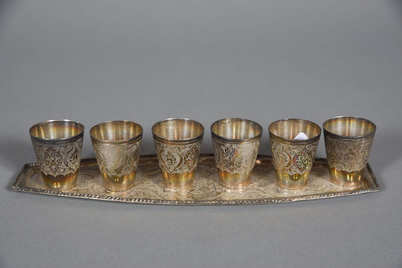 Null ARMENIA. Silver liqueur service consisting of six goblets and a tray with r&hellip;