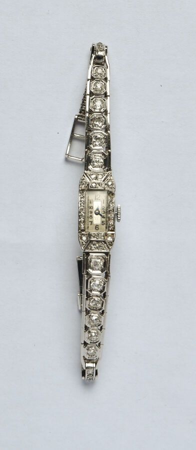Null Reloj de platino (850/oo), bisel engastado con diamantes talla antigua y re&hellip;