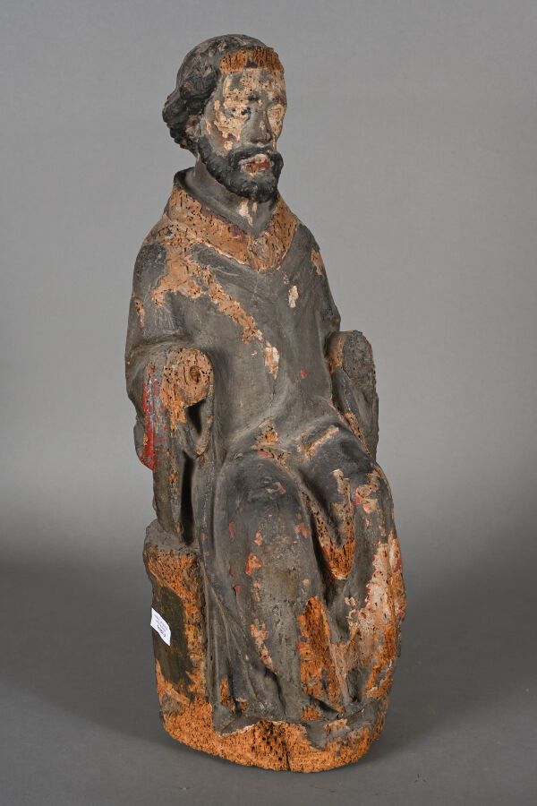 Null Saint en Majesté, sculpture en bois polychromé figurant un Saint assis sur &hellip;