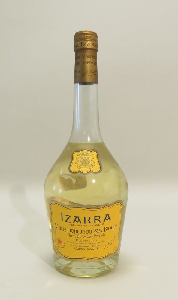 Null Izarra，来自巴斯克地区的古老利口酒，含有比利牛斯的植物。1瓶70cl.