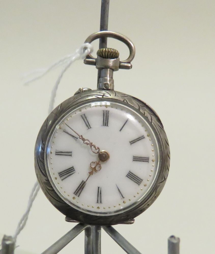 Null Reloj de cuello de plata (800/1000), la tapa trasera con una rica decoració&hellip;