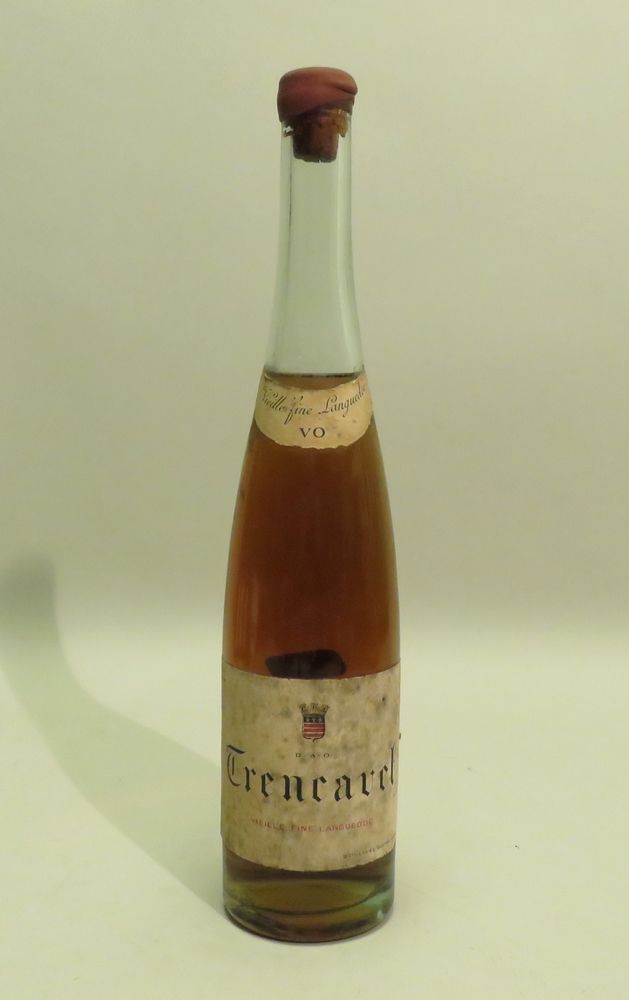 Null Trencavel, Vieille Fine Languedoc, VO, 推测年份为1944年（用笔写在标签上）。1瓶70cl.